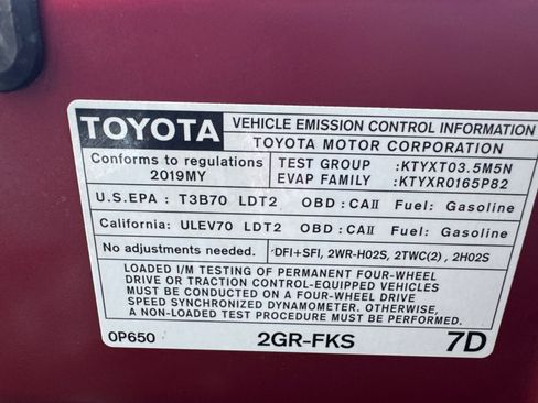 Used 2019 Toyota Tacoma TRD Sport w/ Technology Package AWD/4WD image 23