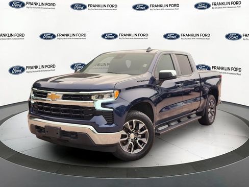 Used 2022 Chevrolet Silverado 1500 LT AWD/4WD image 1