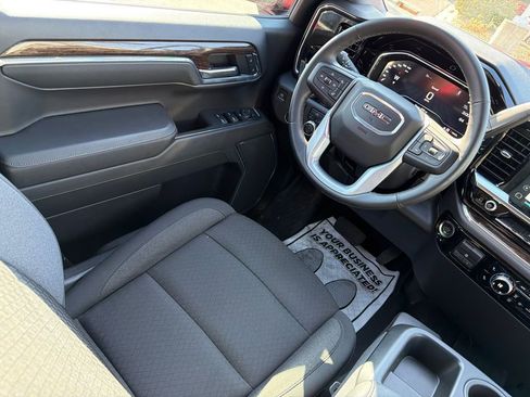 Used 2024 GMC Sierra 1500 Elevation w/ X31 Off-Road Package image 17