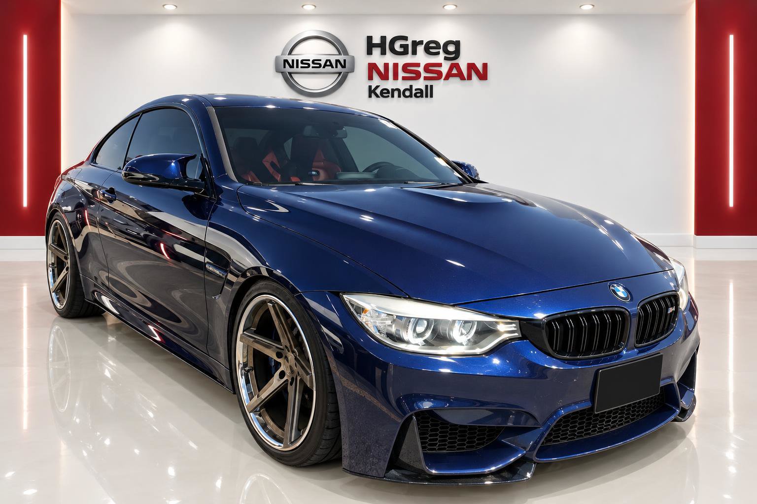 Used 2016 BMW M4 Coupe RWD image 3