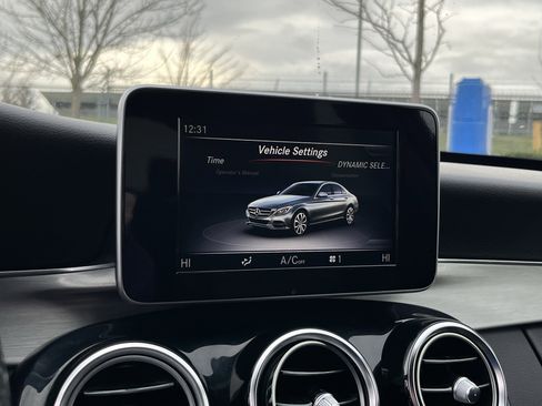 Used 2018 Mercedes-Benz C 300 Sedan image 22