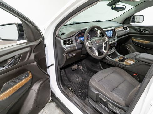 Used 2021 GMC Acadia SLE w/ Elevation Edition image 12