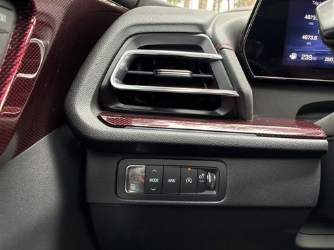 Used 2025 Chevrolet Traverse RS w/ LPO, Floor Liner Package AWD/4WD image 27