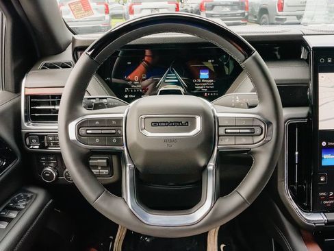 New 2026 GMC Yukon XL Denali w/ Denali Reserve Package AWD/4WD image 19