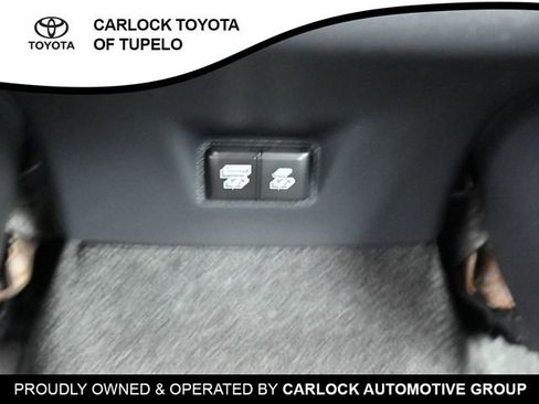 Used 2025 Toyota Camry SE image 24