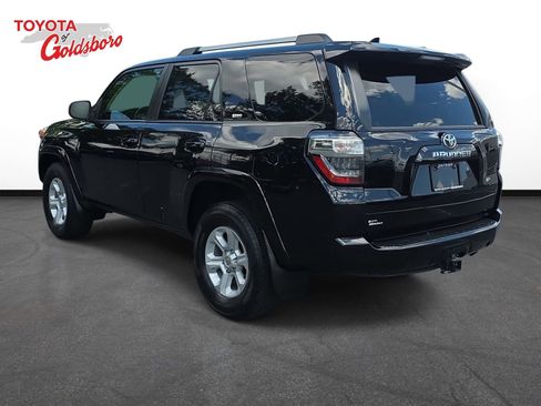 Used 2024 Toyota 4Runner SR5 Premium w/ Moonroof Package RWD image 7