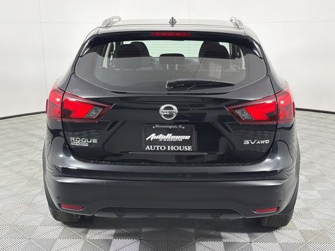 Used 2019 Nissan Rogue Sport SV image 6