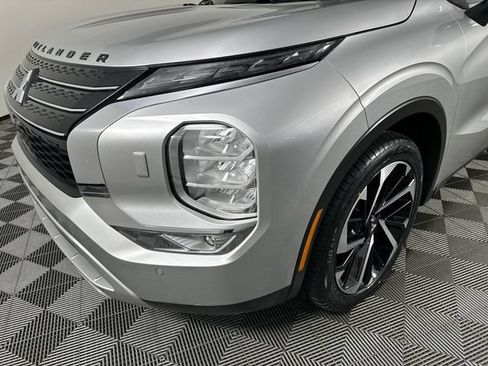 Used 2022 Mitsubishi Outlander SE AWD/4WD image 31