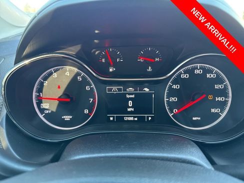 Used 2019 Chevrolet Cruze LS w/ LS Convenience Package image 10