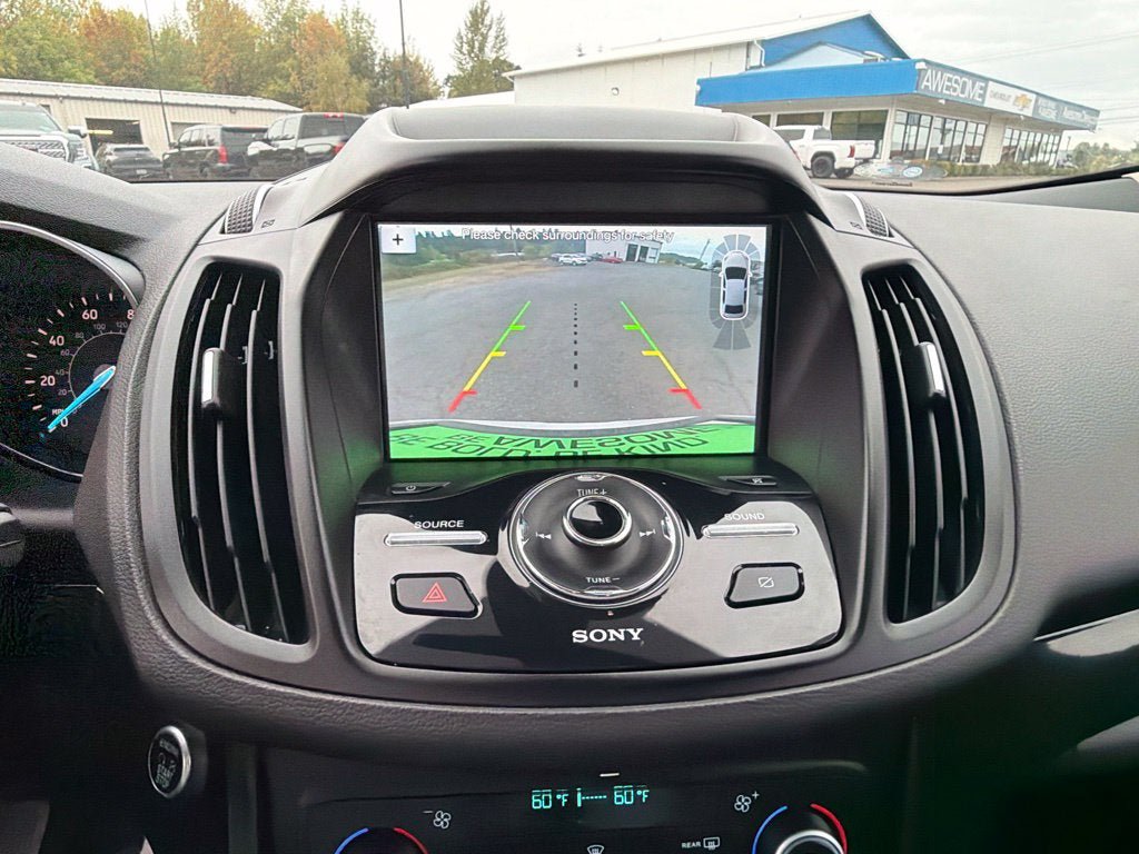 Used 2019 Ford Escape Titanium AWD/4WD image 18