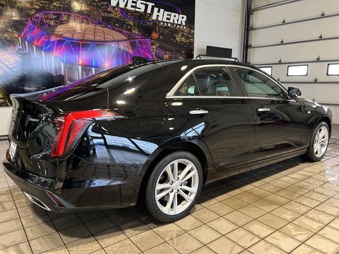 Used 2021 Cadillac CT4 Luxury w/ Sun And Sound Package image 9