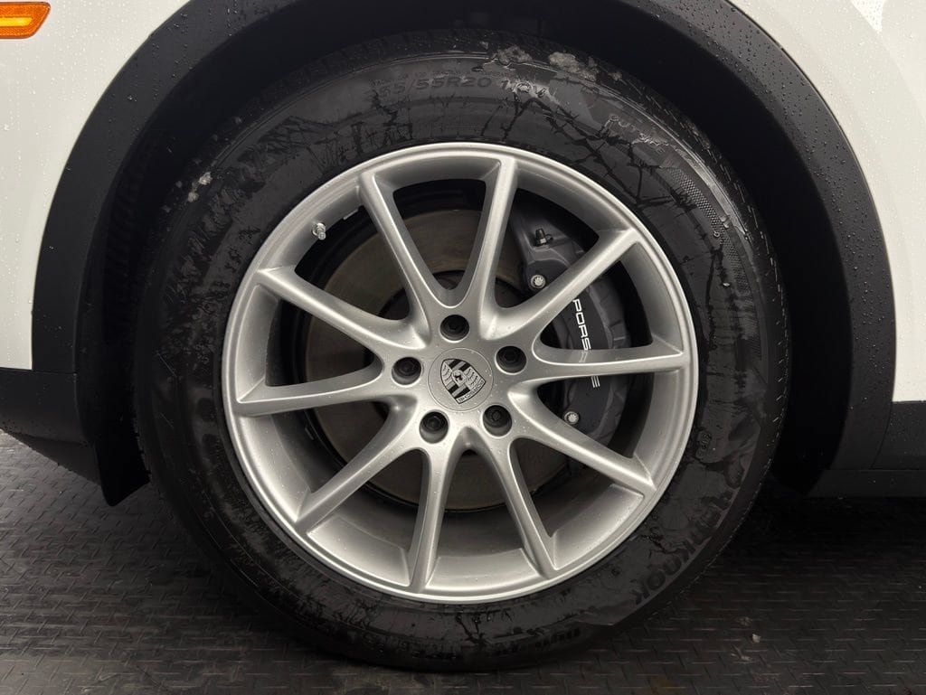 Certified 2026 Porsche Cayenne Coupe AWD/4WD image 13