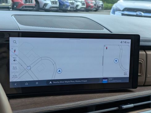 Used 2024 Hyundai Santa Fe Limited image 23