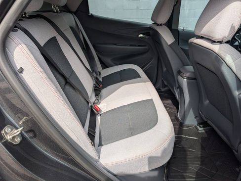 Used 2020 Chevrolet Bolt LT FWD image 10