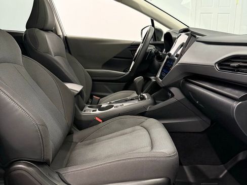 Used 2024 Subaru Crosstrek 2.0i Premium image 16