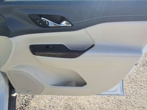 Used 2021 GMC Acadia Denali w/ Denali Ultimate Package image 18