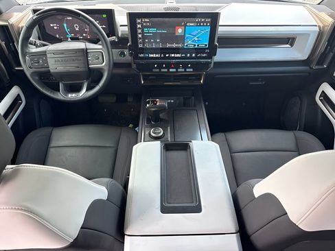 Used 2025 GMC Hummer EV 2X AWD/4WD image 12
