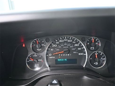 Used 2016 Chevrolet Express 3500 image 1