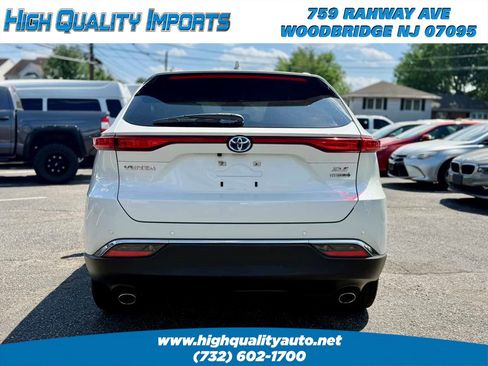 Used 2021 Toyota Venza XLE w/ Softex Package AWD/4WD image 7