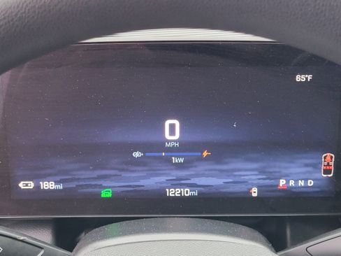 Used 2025 Chevrolet Equinox EV LT FWD image 27