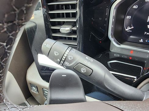 New 2026 GMC Sierra 1500 SLT w/ SLT Premium Plus Package image 23