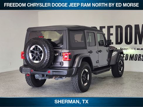 Used 2021 Jeep Wrangler Unlimited Rubicon AWD/4WD image 4