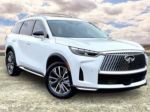 Used 2026 INFINITI QX60 Luxe w/ Family Package FWD image 1
