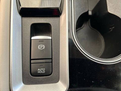 Used 2025 Nissan Altima 2.5 SL image 30