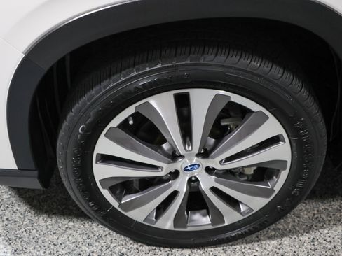 Used 2021 Subaru Ascent Limited AWD/4WD image 11