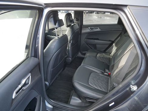 Used 2024 Kia Sportage X-Line image 11