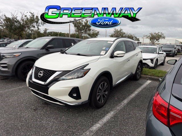 Used 2024 Nissan Murano SV FWD image 1