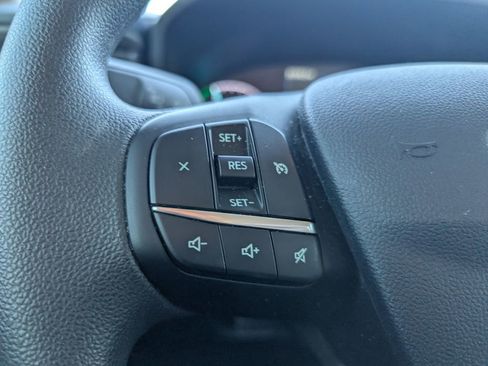 Used 2023 Ford Maverick XL image 12