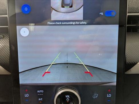 Used 2024 Ford Mustang Mach-E Premium image 31