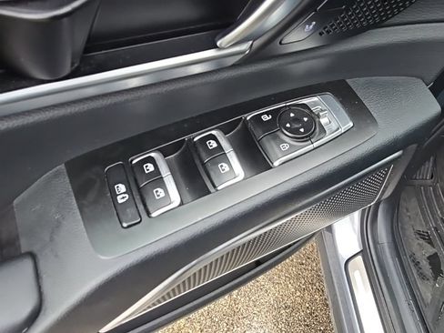 Used 2024 Kia Telluride SX w/ Towing Package AWD/4WD image 7