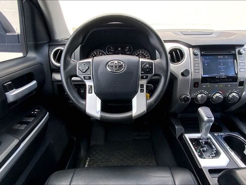 Used 2019 Toyota Tundra SR5 AWD/4WD image 15