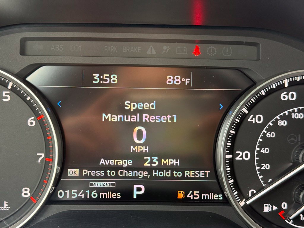 Used 2023 Mitsubishi Outlander SE AWD/4WD image 4