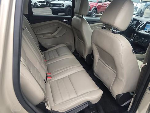 Used 2017 Ford Escape Titanium w/ Equipment Group 301A AWD/4WD image 13