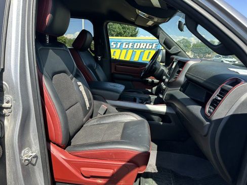 Used 2019 RAM 1500 Rebel AWD/4WD image 18
