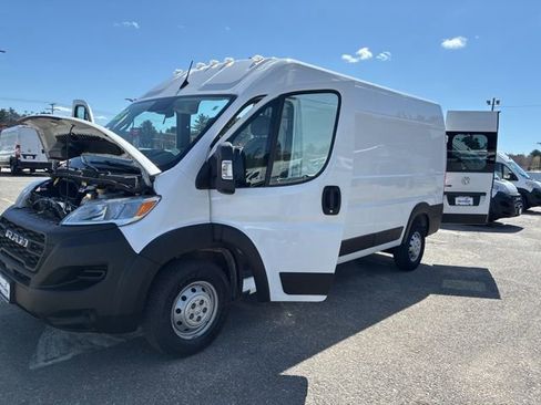 Used 2023 RAM ProMaster 2500 FWD image 15