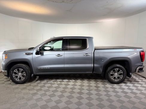 Used 2019 GMC Sierra 1500 SLT w/ SLT Convenience Package image 3