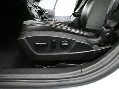 Used 2016 Chevrolet Malibu LT w/ Power Convenience Package image 20