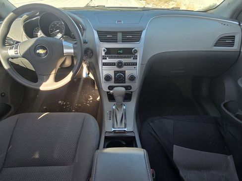 Used 2009 Chevrolet Malibu LS image 27