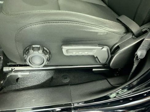 Used 2021 Jeep Wrangler Unlimited Willys image 22