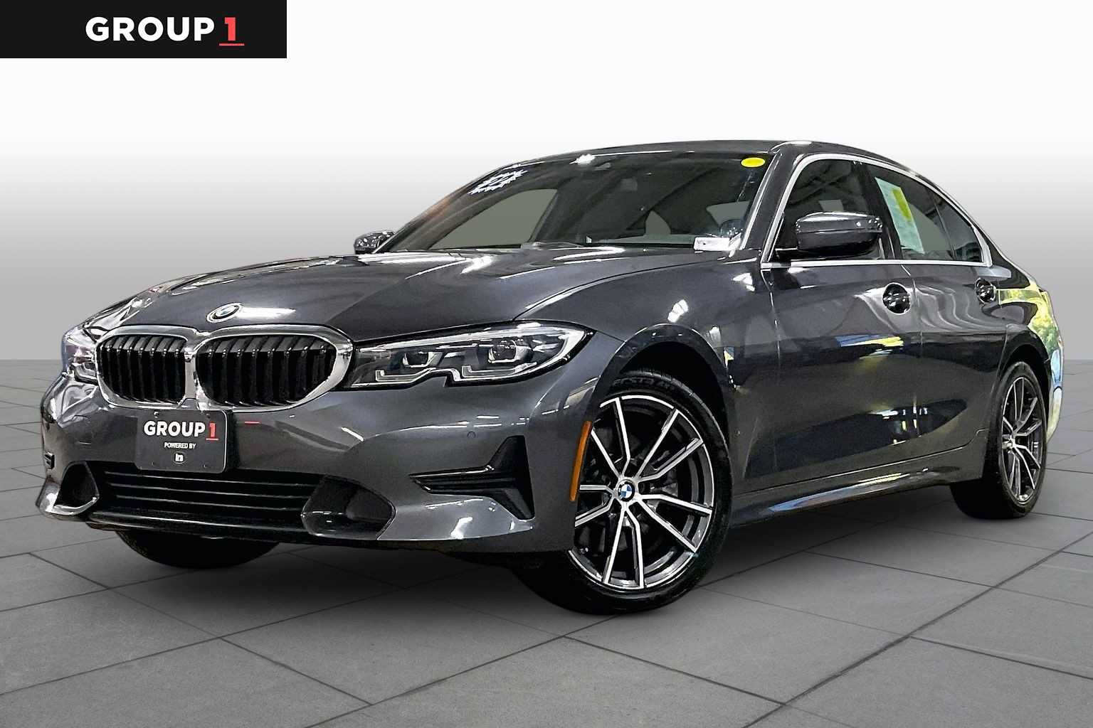 Used 2022 BMW 330i xDrive Sedan w/ Driving Assistance Package AWD/4WD image 1