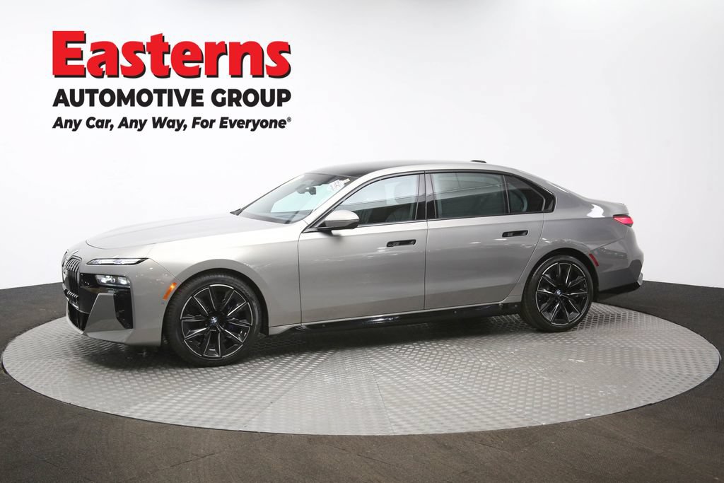 Used 2023 BMW 760i xDrive w/ Executive Package AWD/4WD image 64