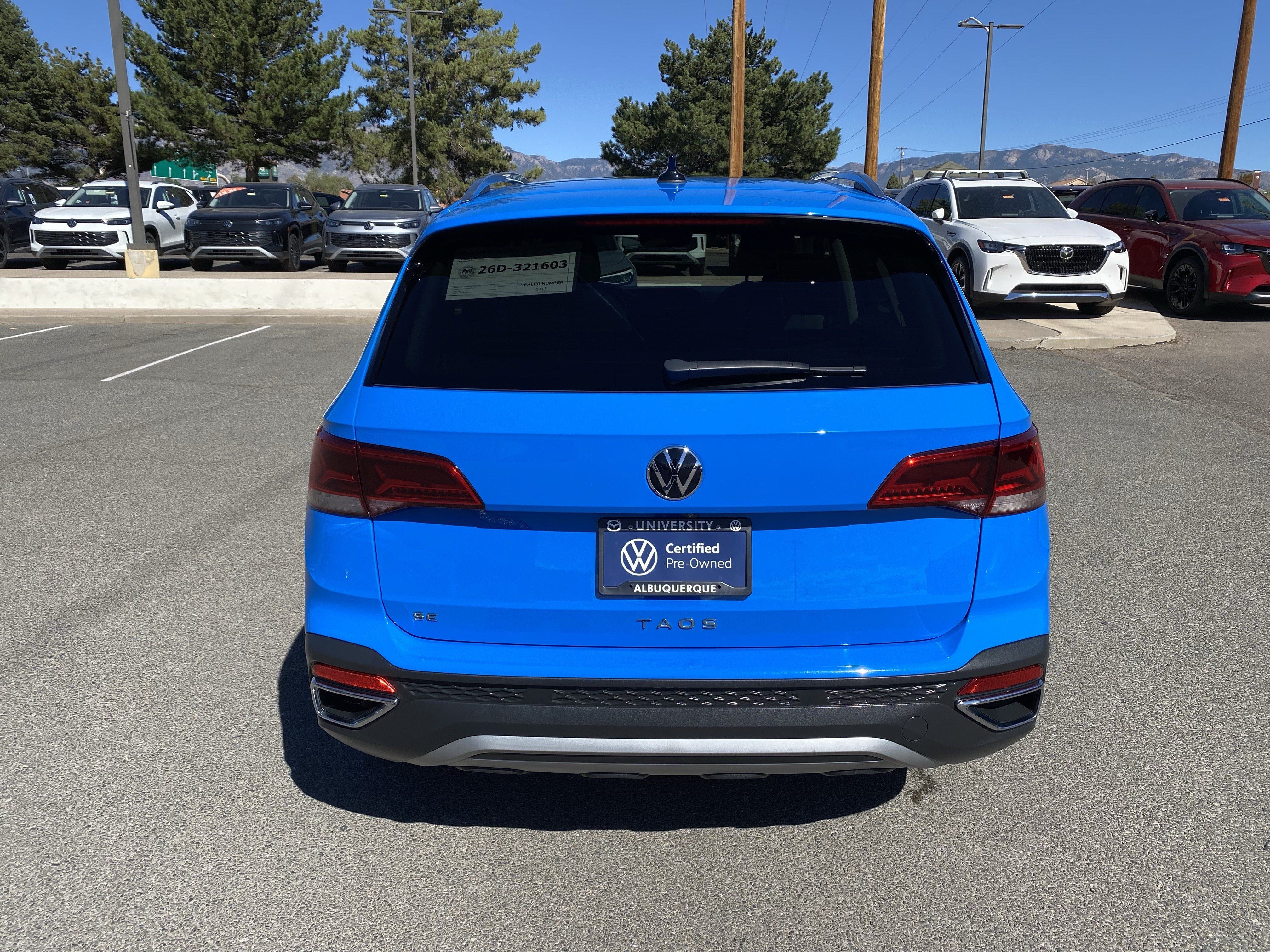 Certified 2023 Volkswagen Taos SE w/ Panoramic Sunroof Package FWD image 50