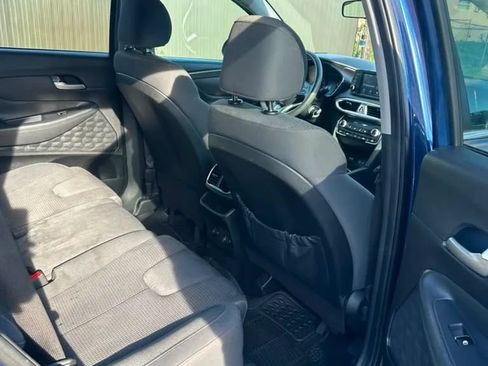 Used 2019 Hyundai Santa Fe SE AWD/4WD image 12