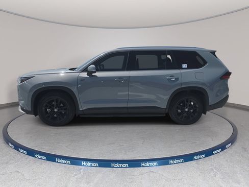 Used 2025 Toyota Grand Highlander AWD Hybrid image 11