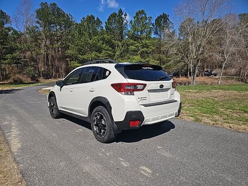 Used 2020 Subaru Crosstrek 2.0i image 7
