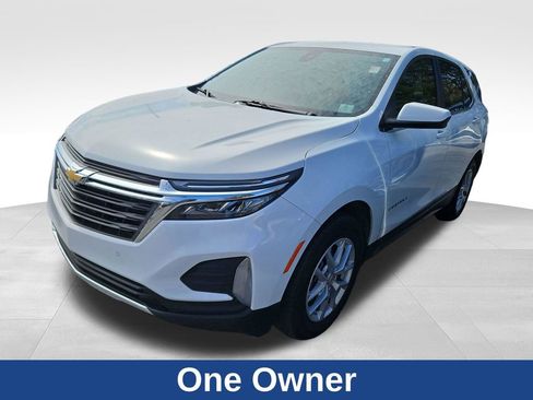 Used 2024 Chevrolet Equinox LT image 3